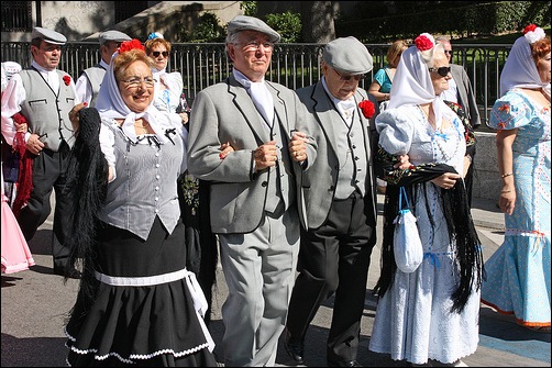 Santiago de compostela typical dress