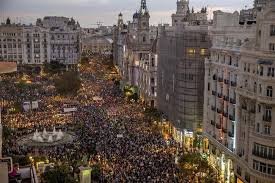 anti-Mazon demo in Valencia [Photo: El Pais]